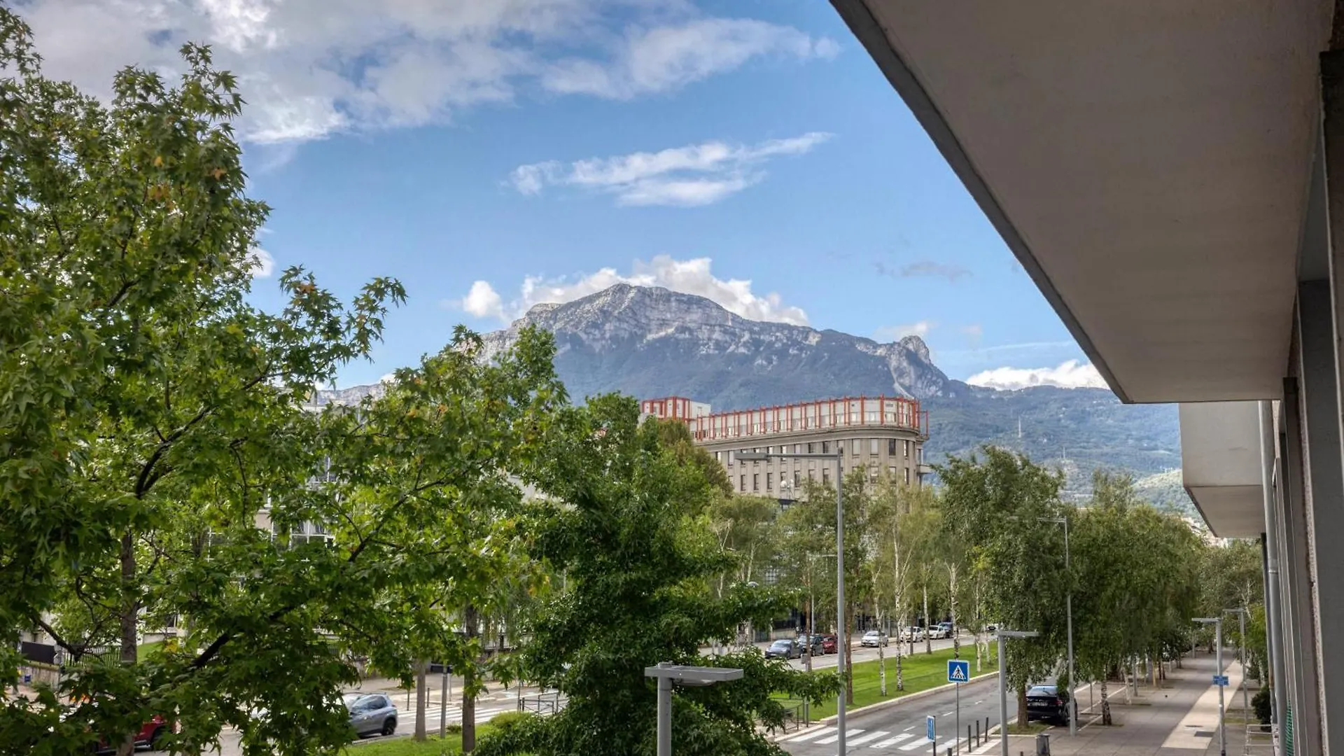 Le Ca 'Vallier - Catane - Rocade Grenoble France